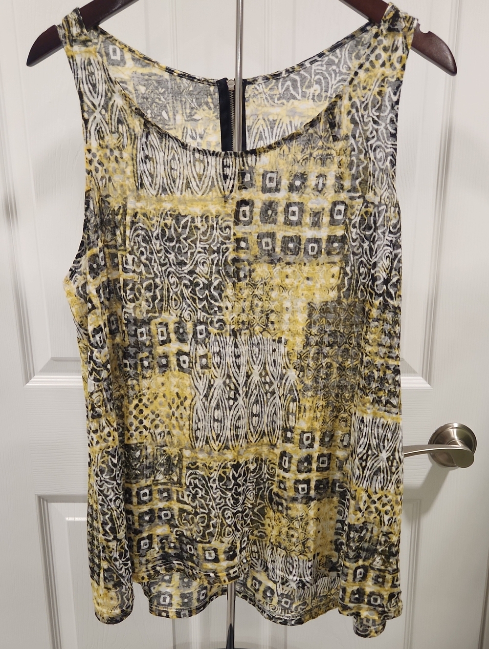 Relativity Yellow and Black Patchwork-Print Sleeveless Camisole